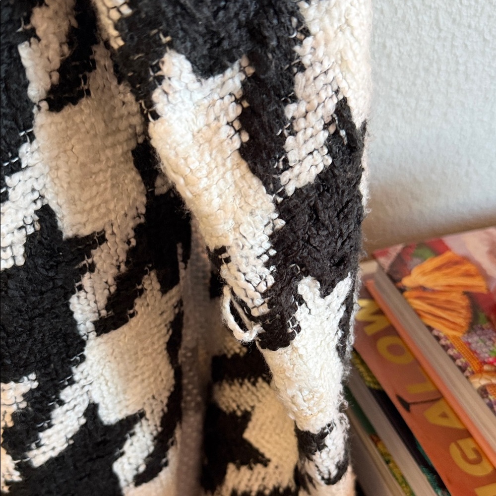 Express Houndstooth Button-Front Shirt Jacket - B… - image 6